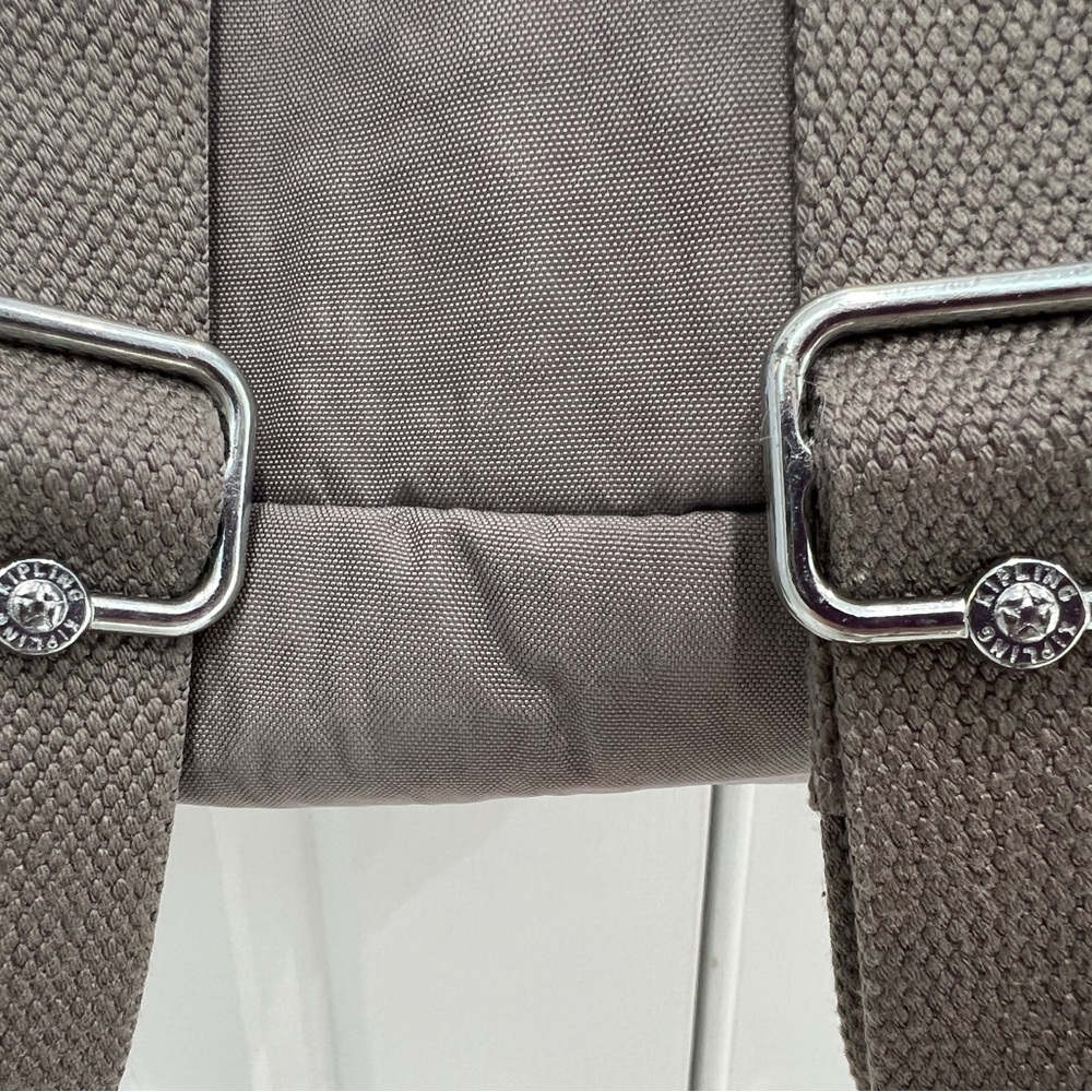 Kipling Gray City Pack - image 7